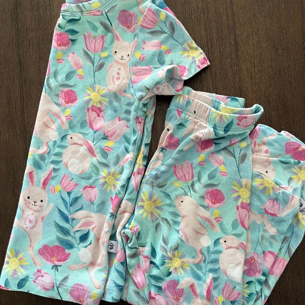 Girls' Mint Bunny Floral Pajama Set